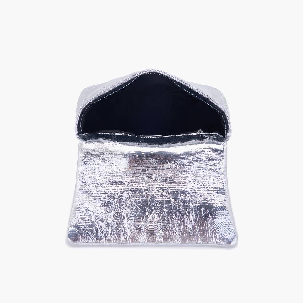 La Carrie BORSA A MANO SHINY SILVER Offerta per la Festa della Mamma