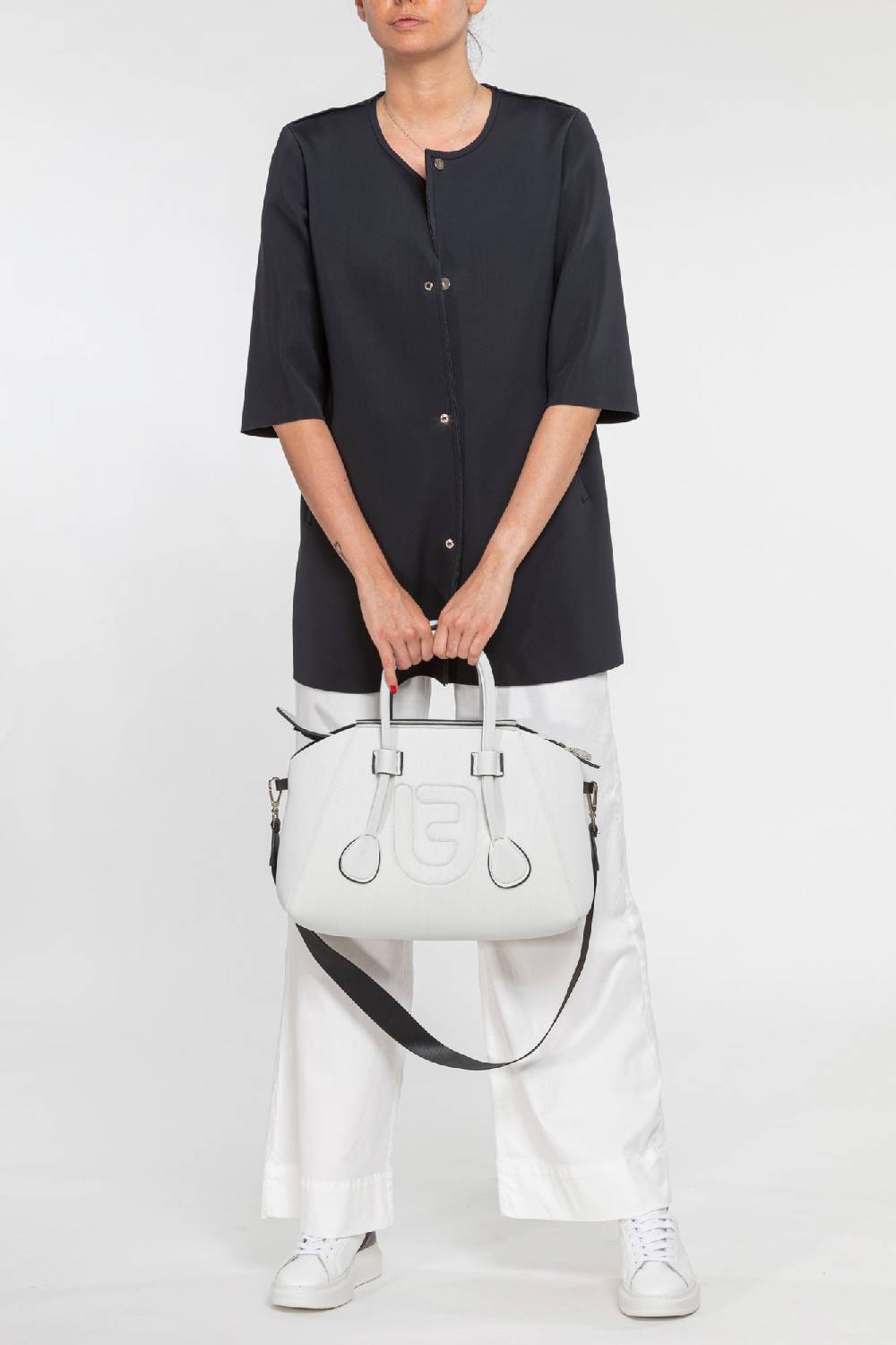 L.Pucci Paloma Tekno Fabric Black - Black Sconto