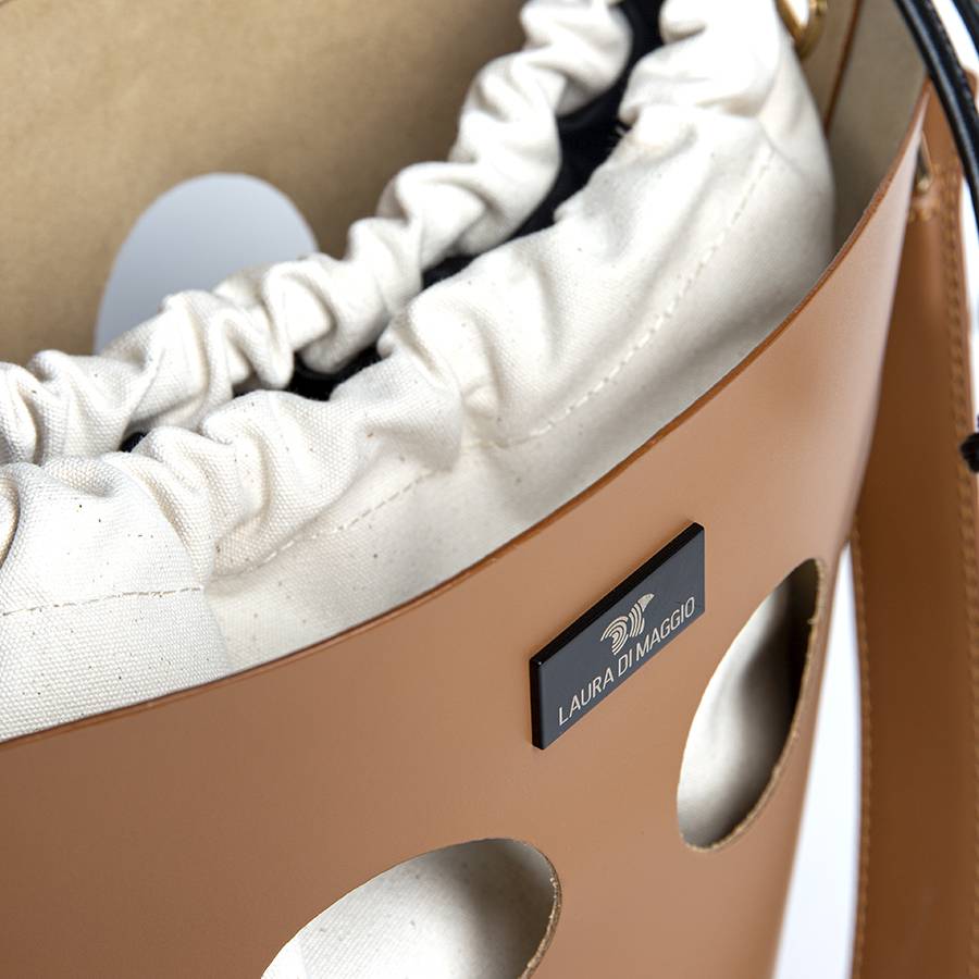 Laura Di Maggio NOAH BUCKET – Borsa in pelle elegant traforata cuoio Nuovo