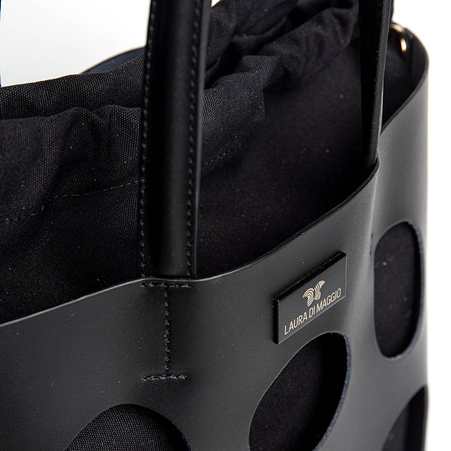 Laura Di Maggio NOAH TOTE – Borsa in pelle elegant traforata nera Vendita