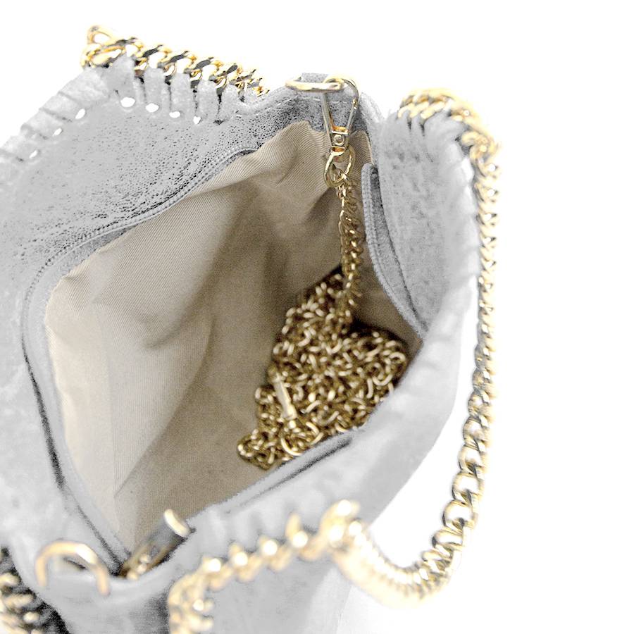 Laura Di Maggio LUMI – Borsa con catene in pelle vintage bianca Acquista Ora