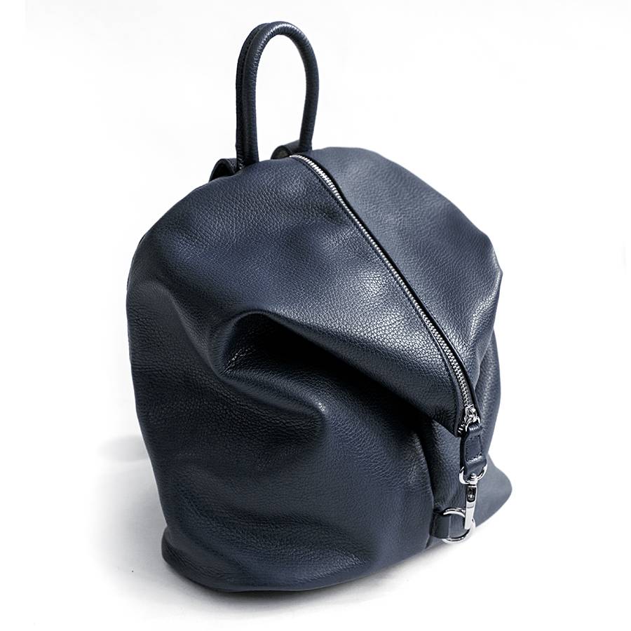Laura Di Maggio FLIP – Zaino con zip in pelle notte Consegna Veloce