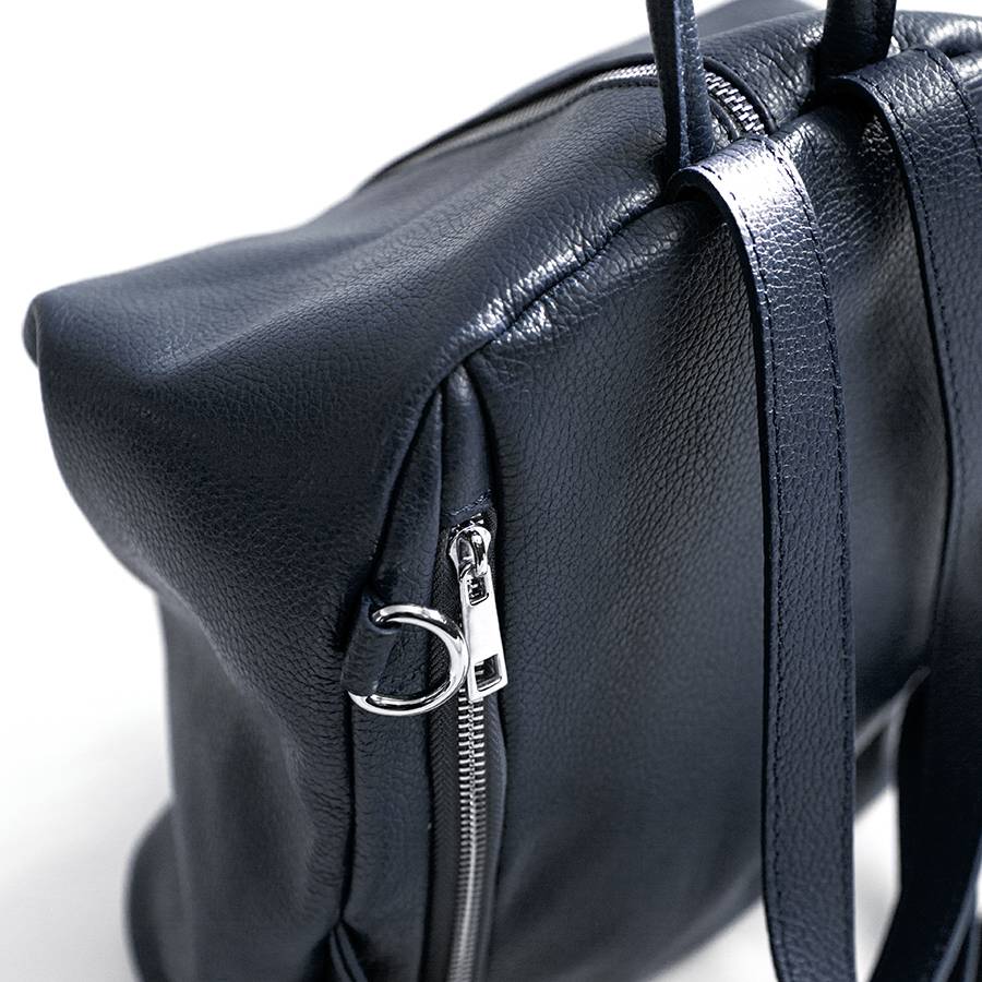 Laura Di Maggio FLIP – Zaino con zip in pelle notte Consegna Veloce