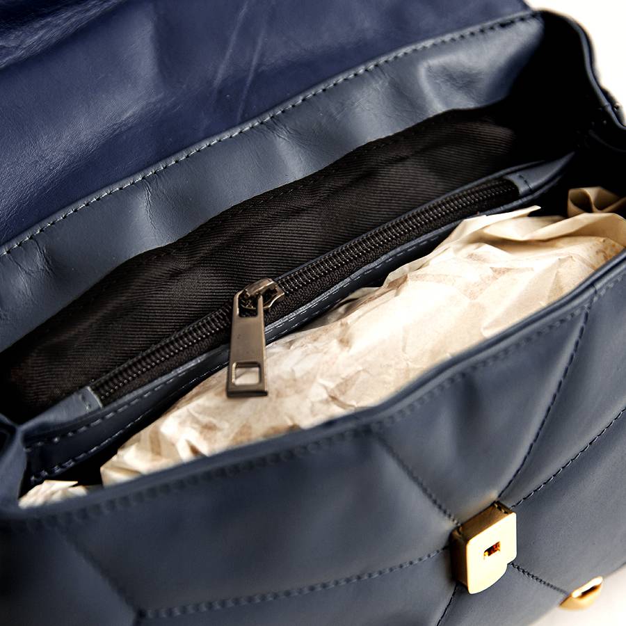 Laura Di Maggio MUSA – borsa in pelle nappa trapuntata con borchie notte Promozione