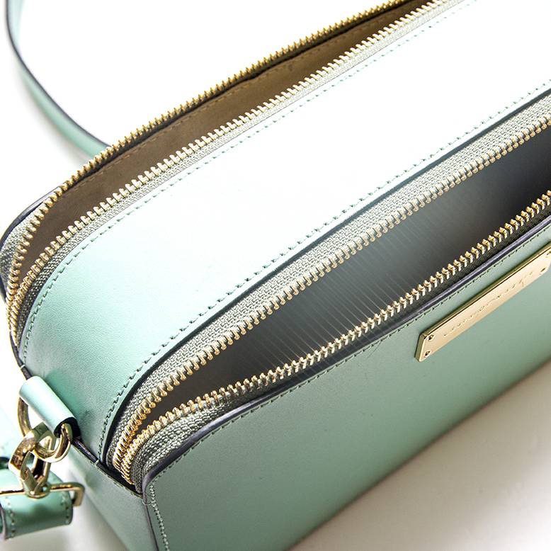 Laura Di Maggio ANDY – Borsa saponetta in pelle turchese Fino Al -60%