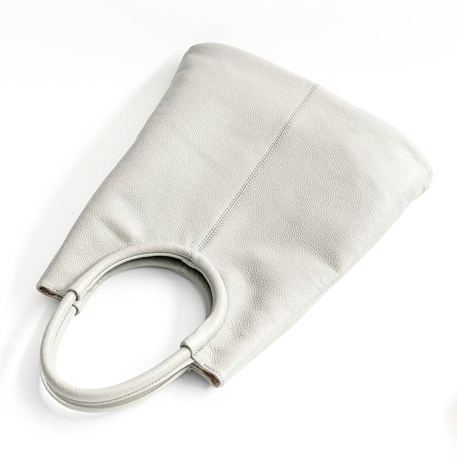 Laura Di Maggio INDIA – Maxi borsa con manico tondo in pelle latte Shopping Online