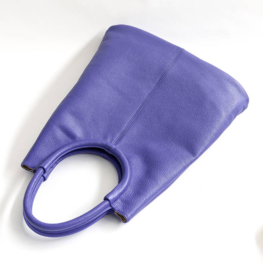 Laura Di Maggio INDIA – Maxi borsa con manico tondo in pelle glicine Affare Del Giorno