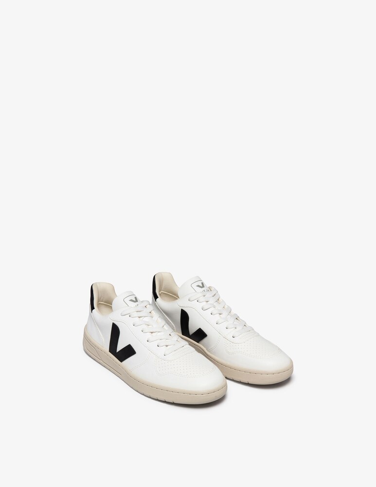 Veja Sneakers in pelle V-1o Nuova