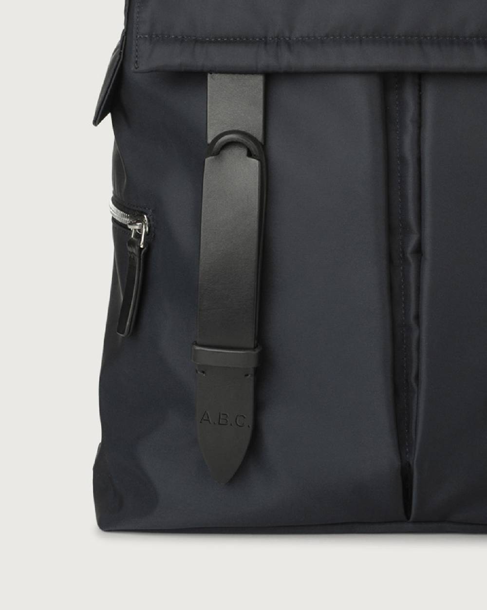 Orciani Zaino Nobuckle Planet in eco-nylon Promozione Limitata