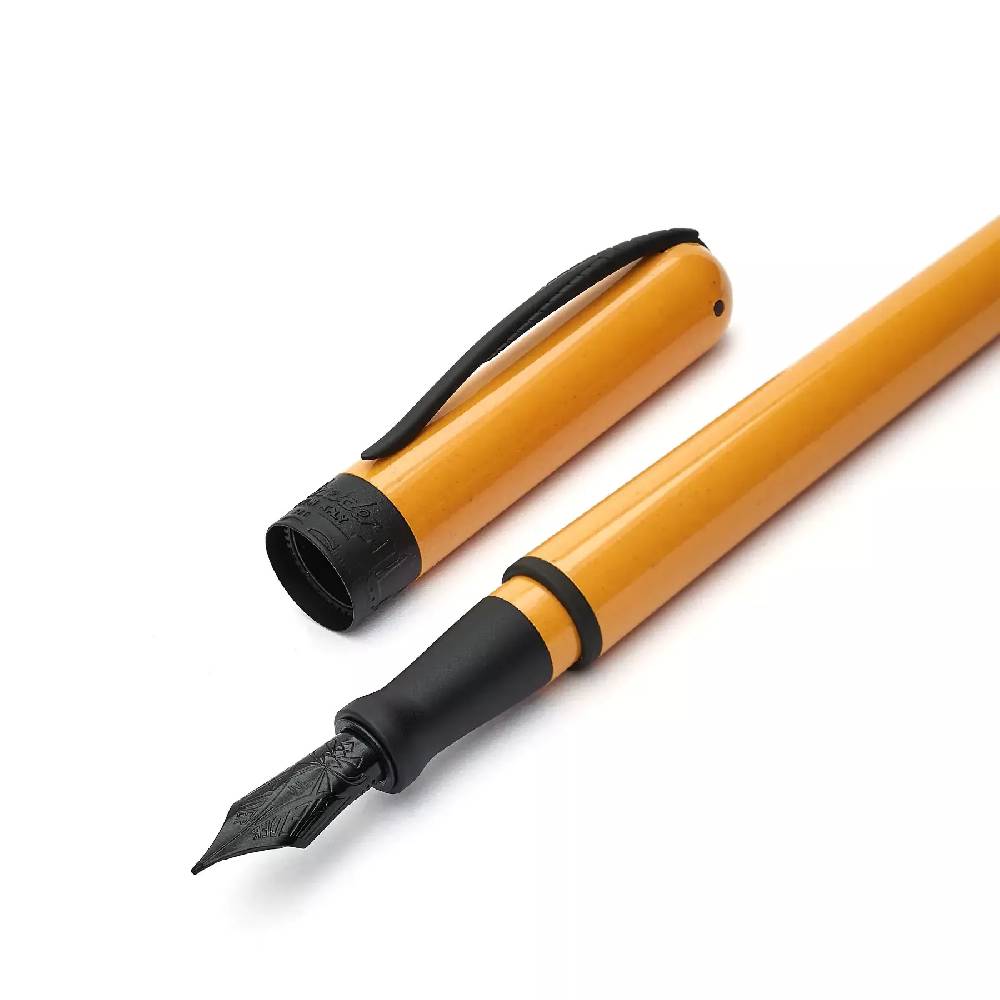 Pineider Penna Stilografica Avatar UR Glossy Convenienza