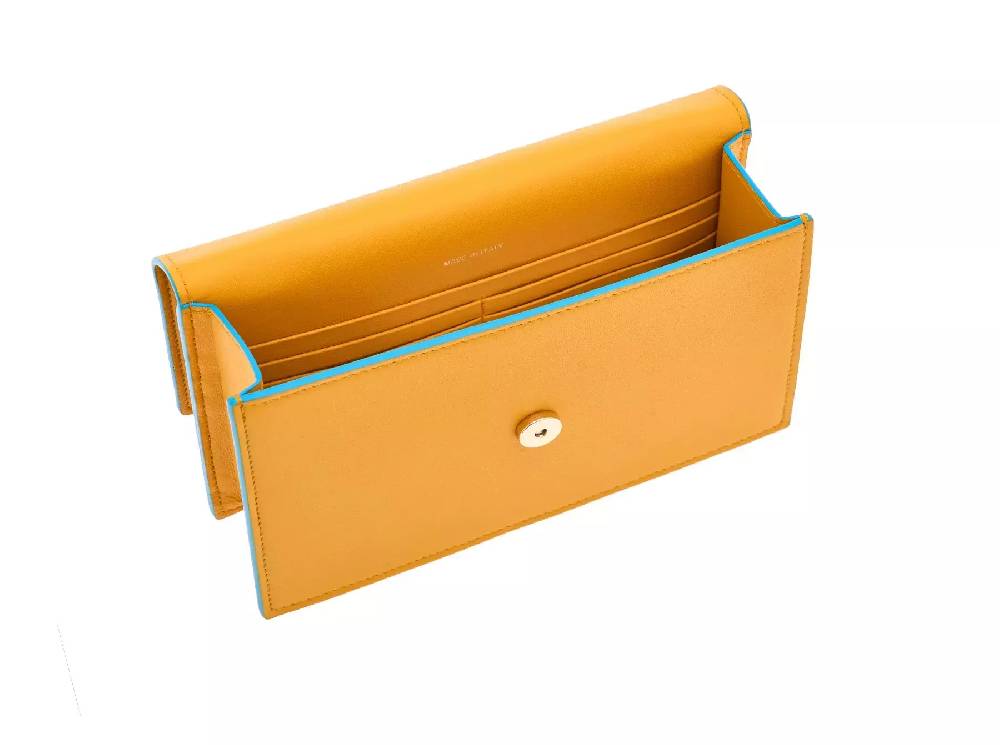 Pineider Flap Shoulder Bag in Metro Smooth I Più Venduti