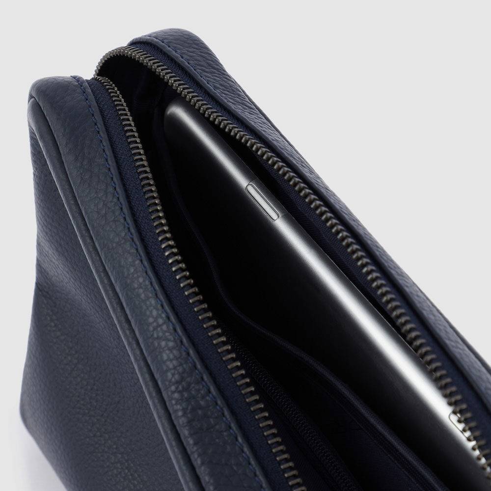Piquadro iPad®mini clutch with removable wrist strap Saldi
