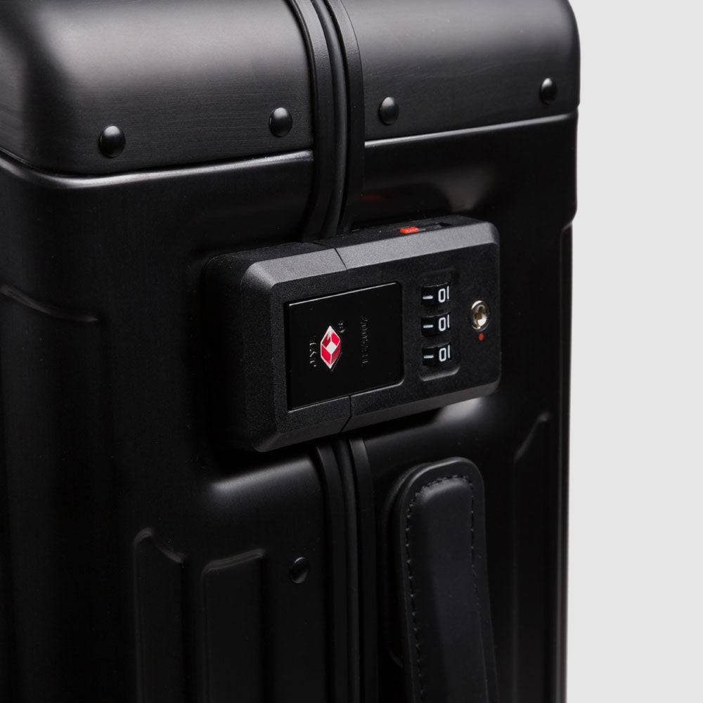 Piquadro Ultra slim, hardside spinner with shirt sleeve In Vendita