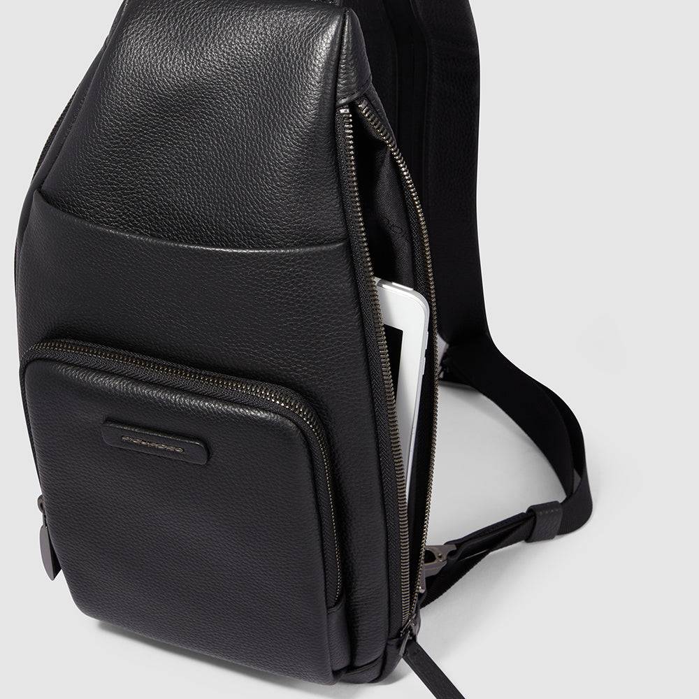 Piquadro Mono sling bag/backpack for iPad®mini Acquista Ora
