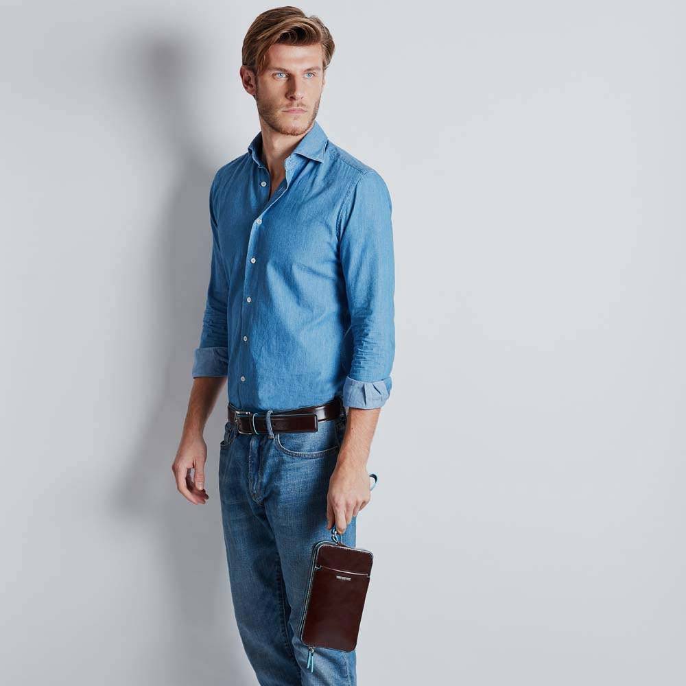 Piquadro Men’s wrist clutch bag with front slip pocket In Vendita