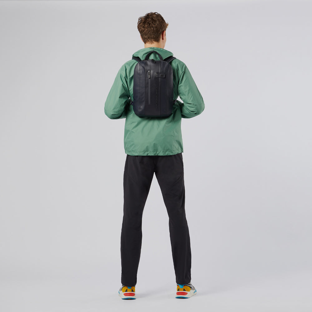 Piquadro Computer and iPad®Pro11" mini backpack with Italia