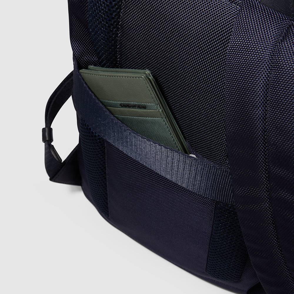 Piquadro Slim computer backpack 15,6" in recycled fabric I Più Venduti