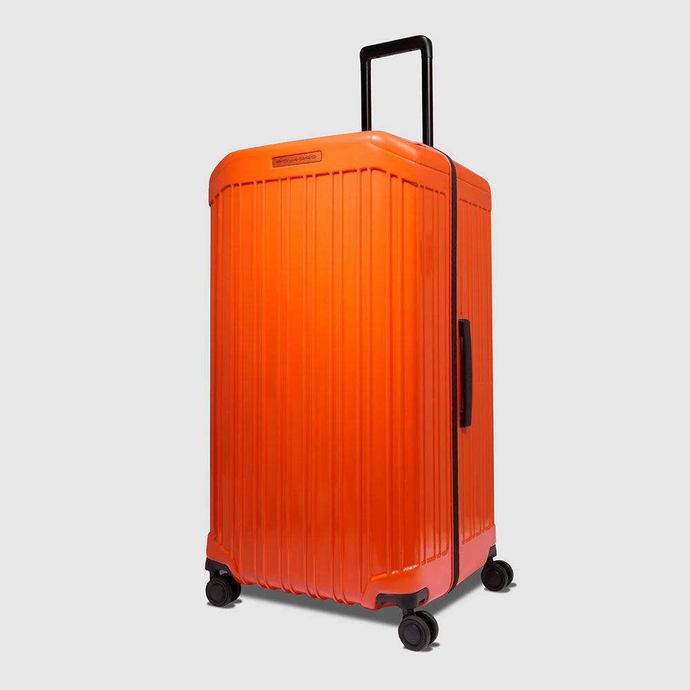 Piquadro Hardside spinner in trunk shape Offerte