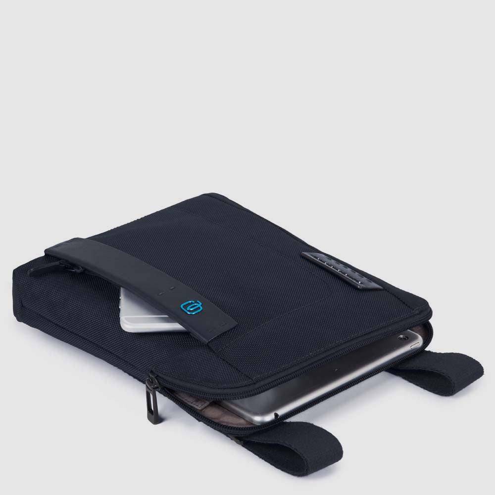 Piquadro Organised pocket cross-body bag for IPad®Air 2025