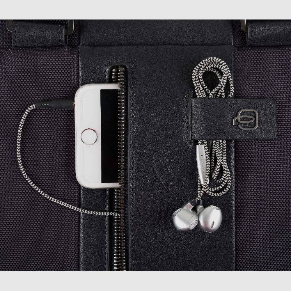 Piquadro 10.5"/9.7" laptop and iPad® messenger bag, Italy