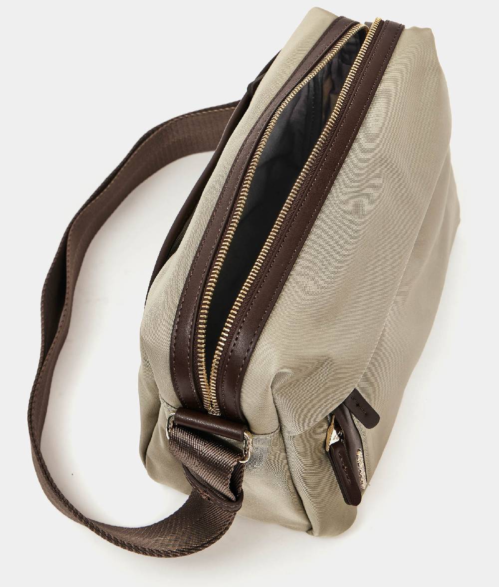 Mandarina Duck HUNTER CROSSOVER Mandarina Duck Fino Al -60%