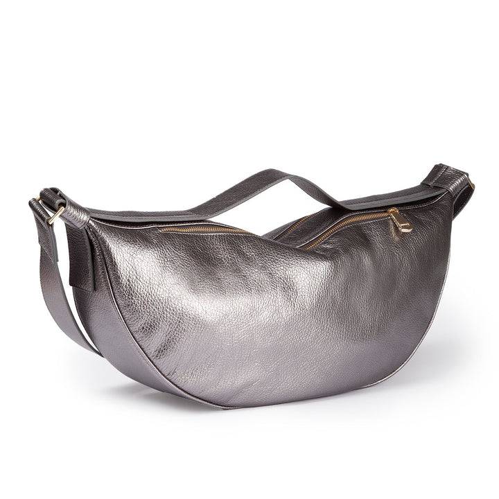 Roberta Gandolfi Micol Banana cross body in vitello martellato metal con tracolla regolabile Pezzi Unici