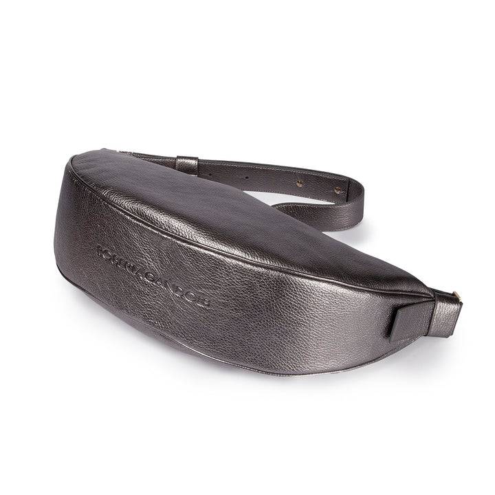 Roberta Gandolfi Micol Banana cross body in vitello martellato metal con tracolla regolabile Pezzi Unici