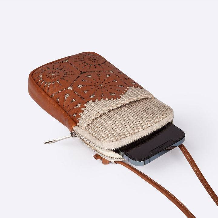 Roberta Gandolfi Giulia phone holder in rafia e pelle il pannello tagliato al laser è interamente cucito a mano con tracolla staccabile Spedizione Gratuita