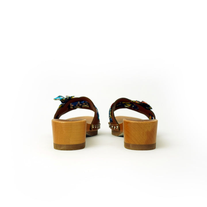 Roberta Gandolfi Lola Chain sandali in legno e pelle di vitello con fiocco stampa african Shopping Online