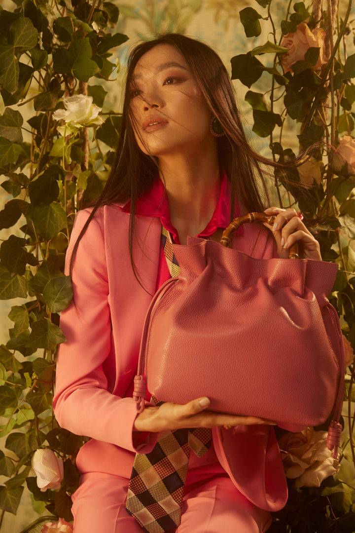 Roberta Gandolfi Silvana medium borsa a mano in pelle martellata con manico in vero legno di bambù e tracolla staccabile Discount Store per i nuovi prodotti