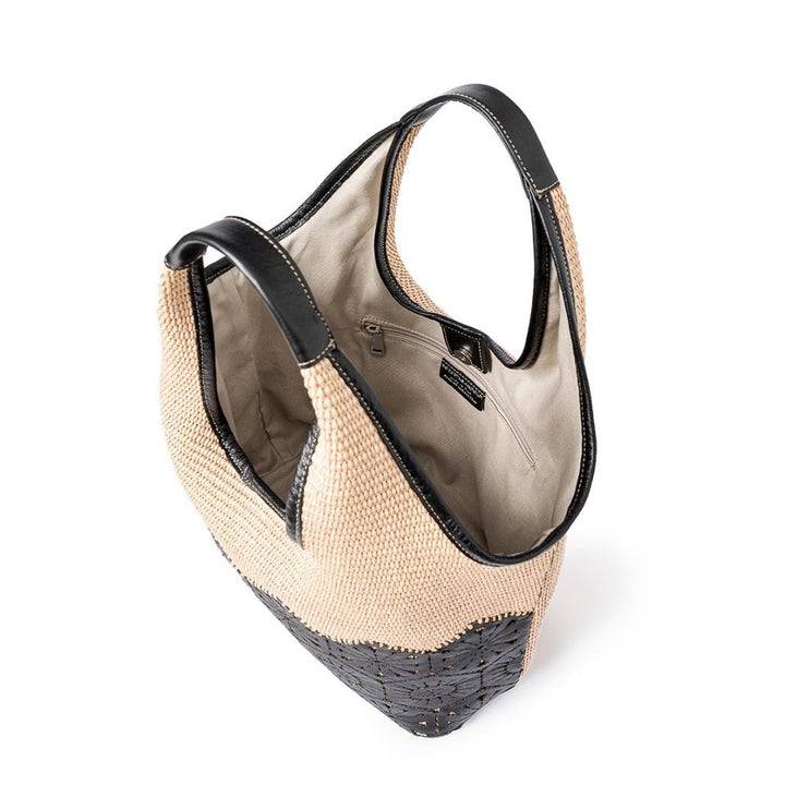 Roberta Gandolfi Giulia Hobo in rafia e pelle il pannello tagliato al laser è interamente cucito a mano In Linea