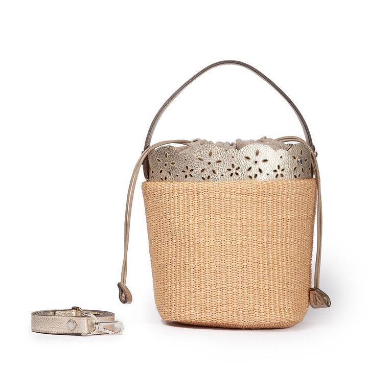 Roberta Gandolfi Diletta Bucket in rafia con balza in pelle laserata con tracolla staccabile Offerte esclusive