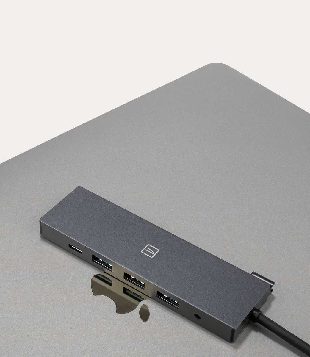 Tucano Hub type-C 6-in-1 con 1 HDMI + 3 USB 3.0 + 1 USB-PD + Audio 3.5 mm In Vendita
