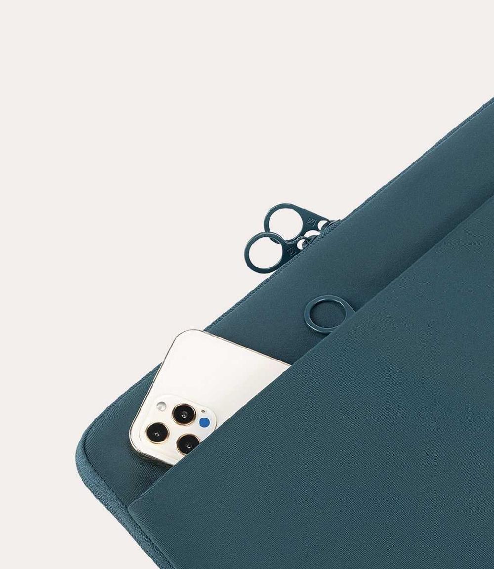 Tucano Second skin per MacBook Pro 16" e laptop 15.6" Vendita