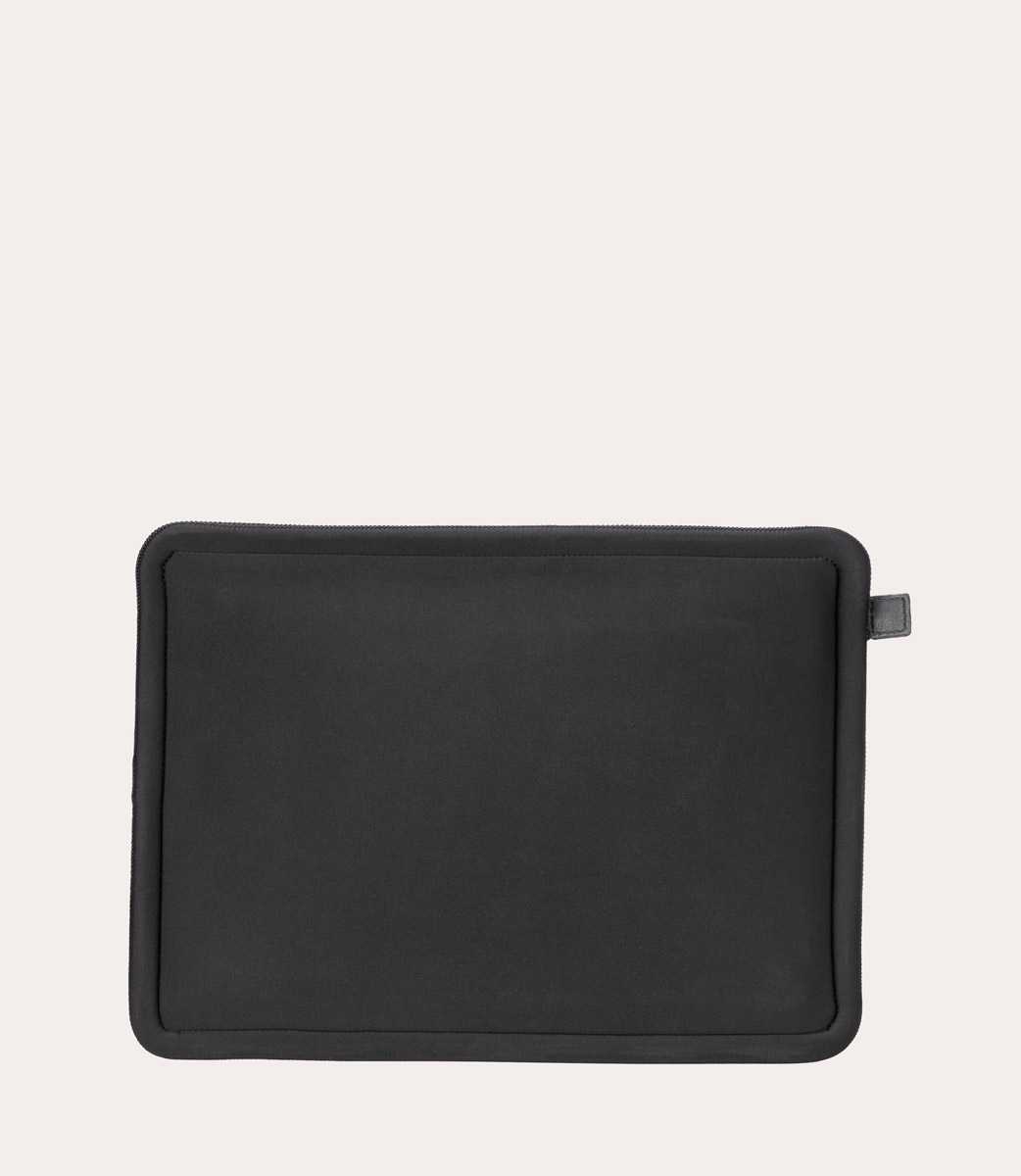 Tucano Second skin per MacBook Pro 16" Offerta