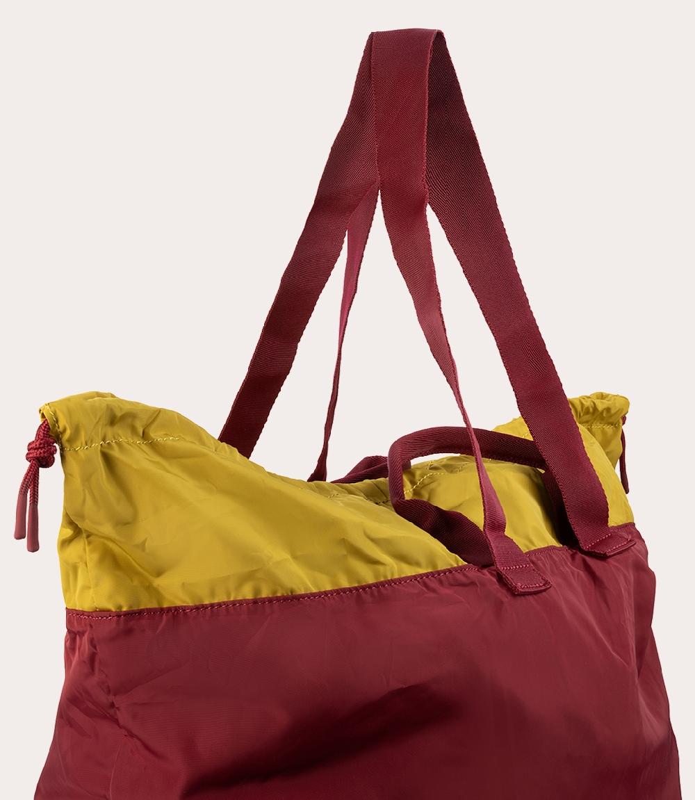 Tucano Borsa shopper pieghevole in materiale ottenuto dalla plastica riciclata Online