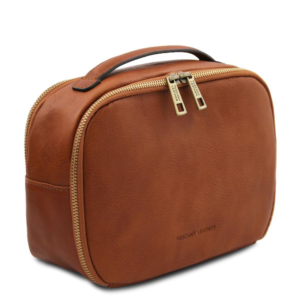 Tuscany Leather Beauty Case in Pelle Lightning offer