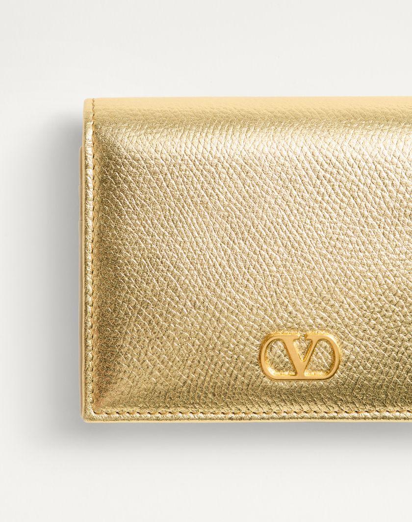 Valentino Handbags Portafoglio Vlogo Signature In Vitello Granato Laminato per Donna in Antique Brass | Valentino IT Soddisfazione Garantita