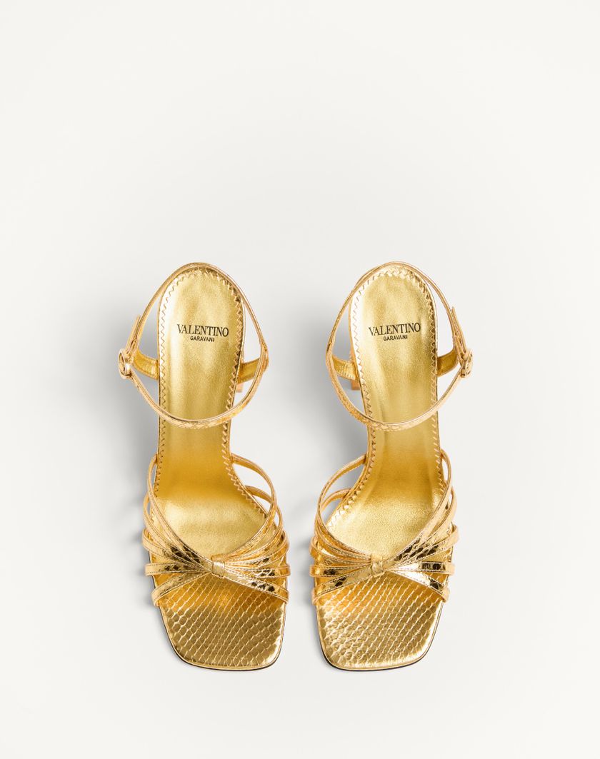 Valentino Handbags Sandalo Preshoes In Ayers Laminato Con Cristalli 90mm per Donna in Oro/crystal | Valentino IT Negozio online di fabbrica