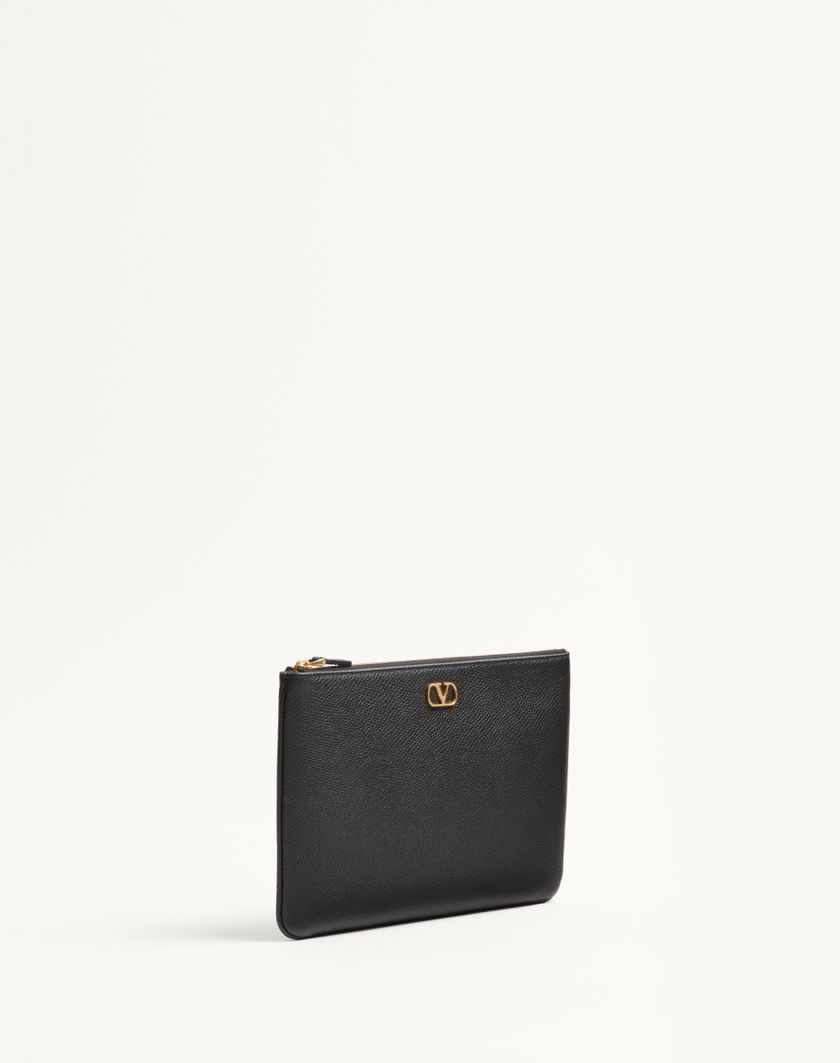 Valentino Handbags Pochette Vlogo Signature In Vitello Granato per Donna in Nero | Valentino IT Convenienza