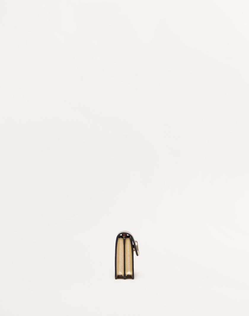 Valentino Handbags Portafoglio Con Catena Vlogo Signature In Vitello Granato Metallizzato per Donna in Platino | Valentino IT Promozione Limitata