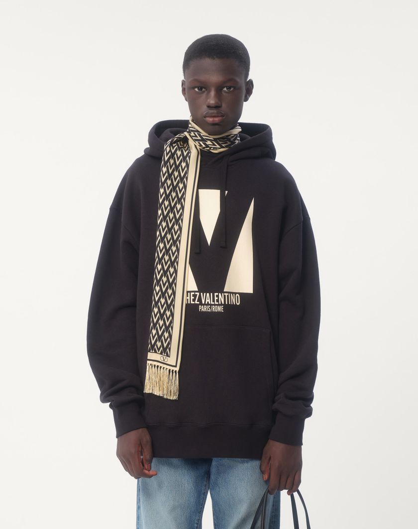Valentino Handbags Scarf Bandeaux Toute La V In Seta Con Frange per Uomo in Crema/nero | Valentino IT Prezzo Ridotto