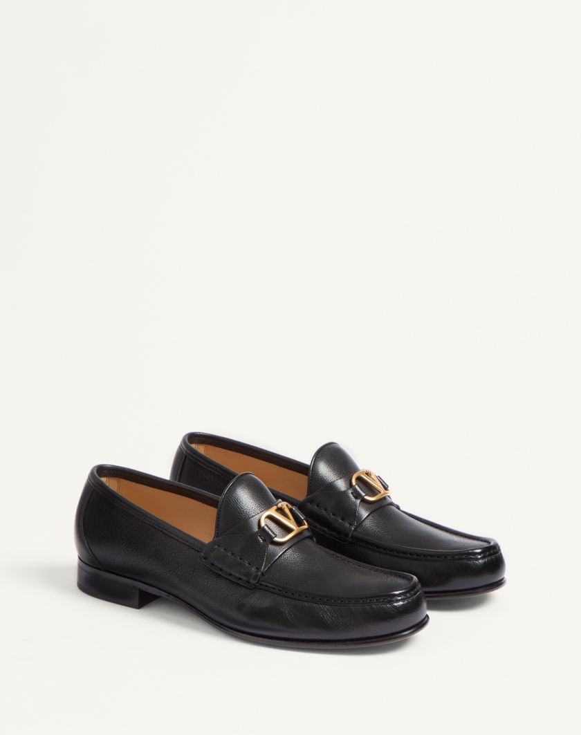 Valentino Handbags Mocassino Vlogo Signature In Bufalo per Uomo in Nero | Valentino IT Online