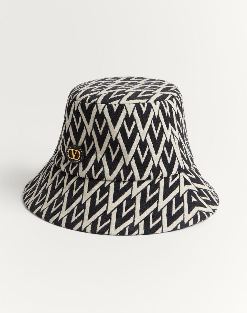 Valentino Handbags Cappello Bucket Toute La V In Lana per Donna in Nero/crema | Valentino IT Offerta