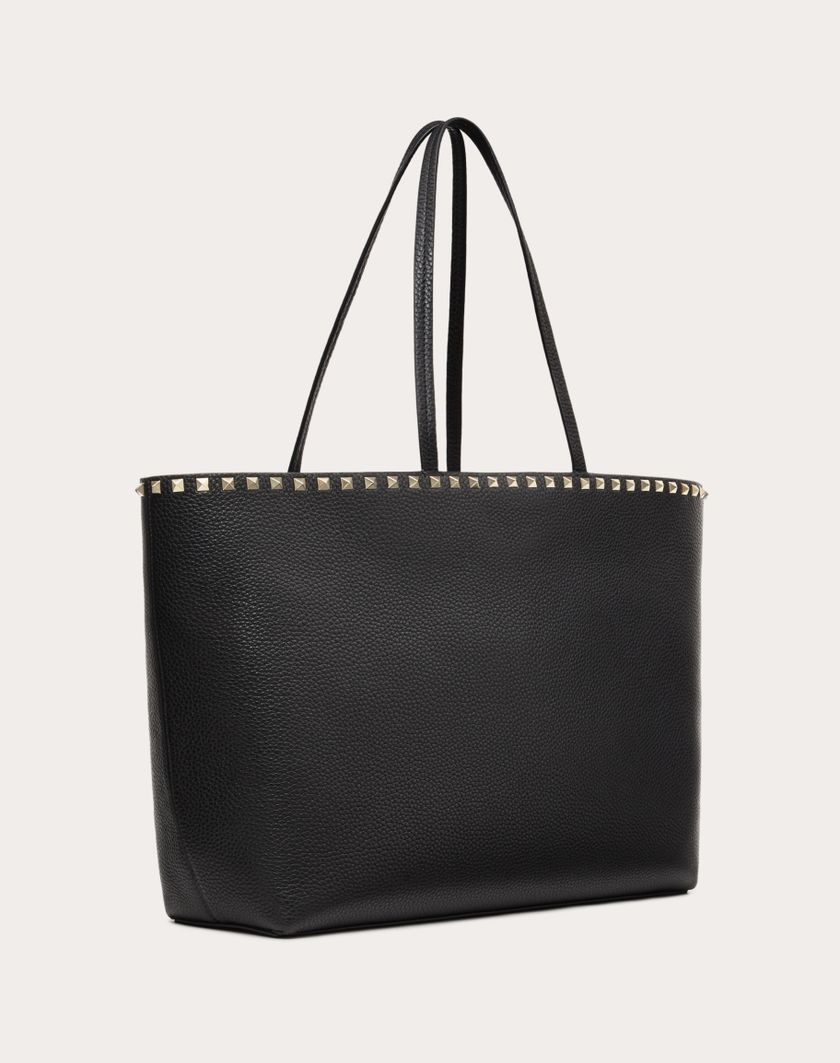 Valentino Handbags Borsa Shopping Rockstud In Vitello Granato per Donna in Mandorla | Valentino IT Saldi Di Fabbrica