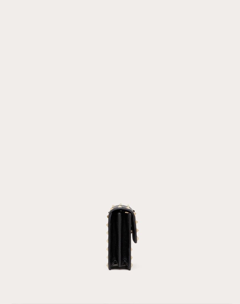 Valentino Handbags Pouch Con Catena Rockstud In Vitello Granato per Donna in Nero | Valentino IT Vendita Economica