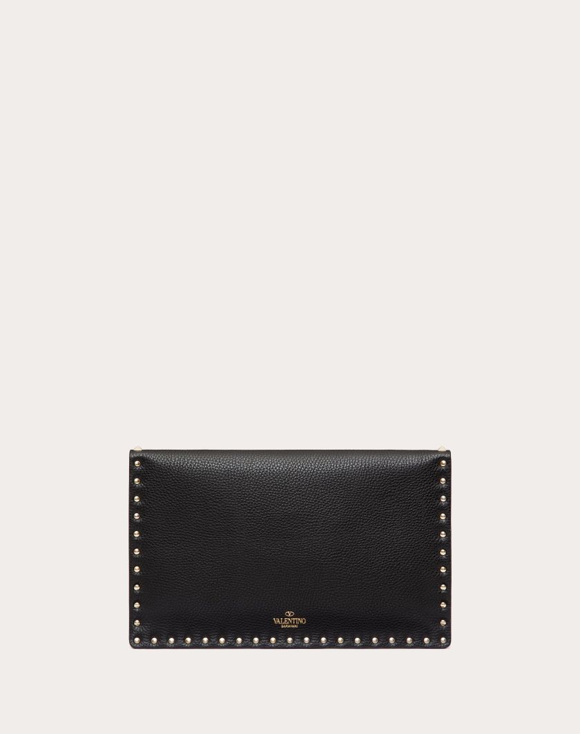 Valentino Handbags Pouch Rockstud In Vitello Granato per Donna in Poudre | Valentino IT Moda