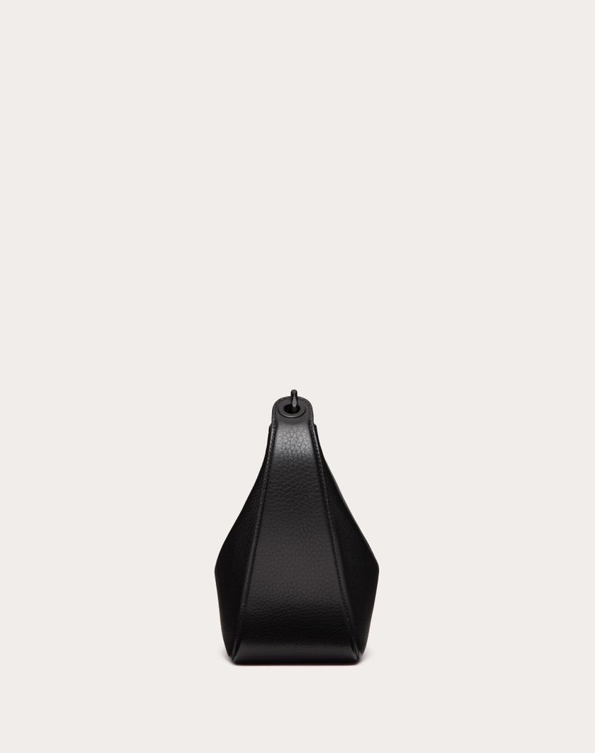Valentino Handbags Hobo Piccola Vlogo Moon Bag In Vitello Granato Con Catena per Donna in Nero | Valentino IT Qualità