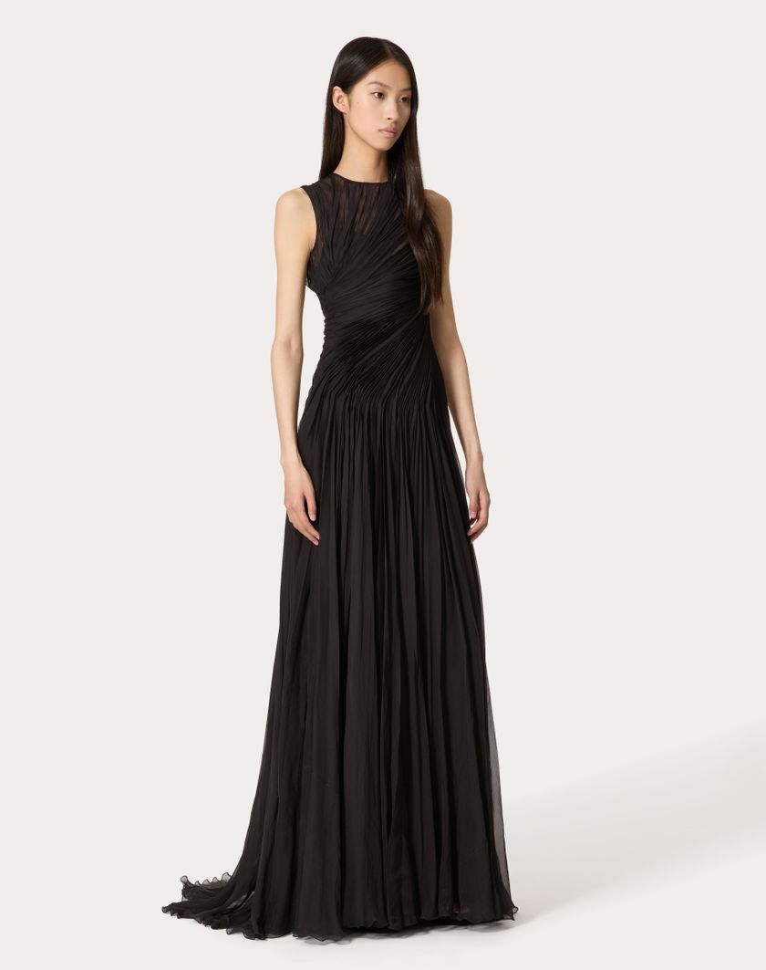 Valentino Handbags Gown In Chiffon per Donna in Nero | Valentino IT Soddisfazione Garantita