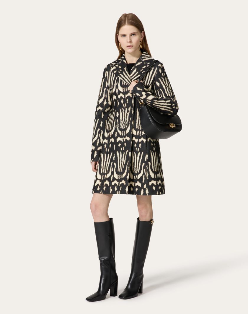 Valentino Handbags Cappotto In Valentino Wildprint 98 per Donna in Nero | Valentino IT Outlet